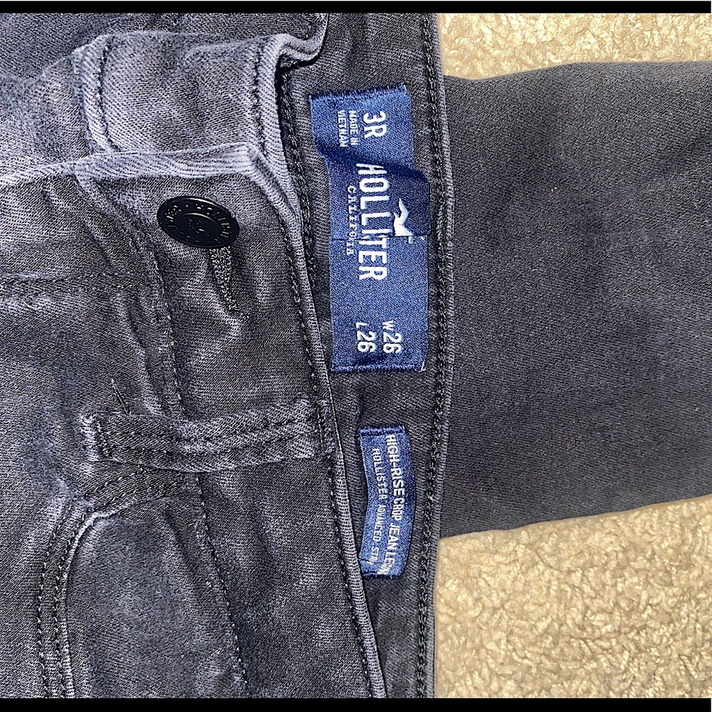 black skinny jeans